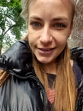 Czat XXX na żywo – Keli_Jessi