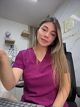 alicee16's Live XXX Chat