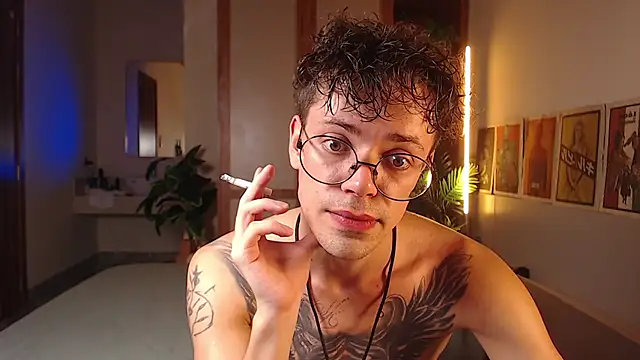 William_Henry_ Webcam-Show