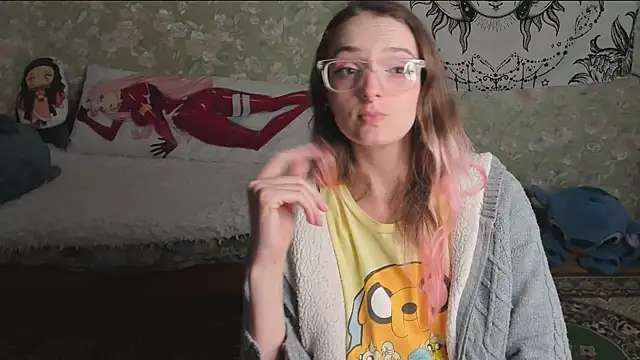 Chat XXX en directo de Cutie_Adelia