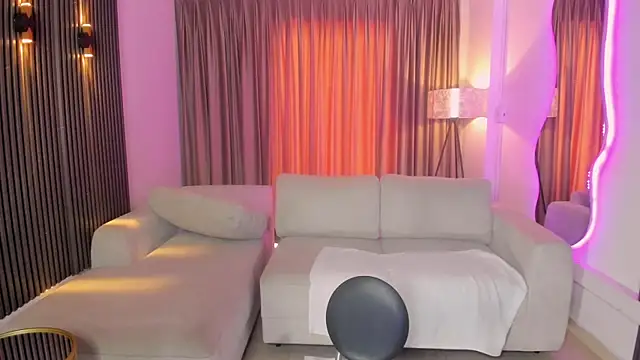 Leah_Grey লাইভ XXX চ্যাট