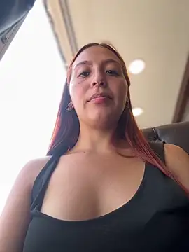 Queen_Scatlett's Live XXX Chat