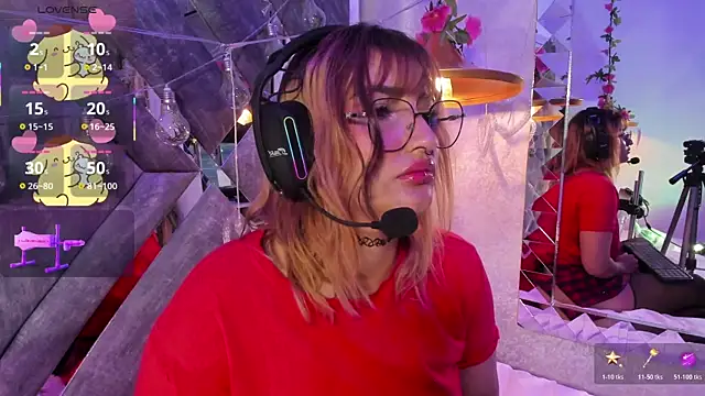 AriaNova_ élő XXX-chatje