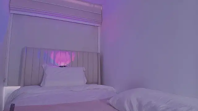 ArianaReynoldss 라이브 XXX 채팅