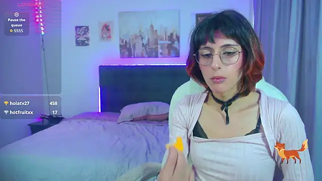 goth_minerva's Webcam Show