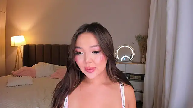 Anni__cute élő XXX-chatje