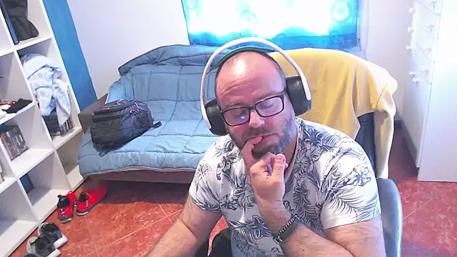 Chat +18 de ravingr4d4 ao vivo
