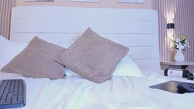 Chat +18 de LisaLain ao vivo