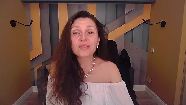 EllaLong's Webcam Show