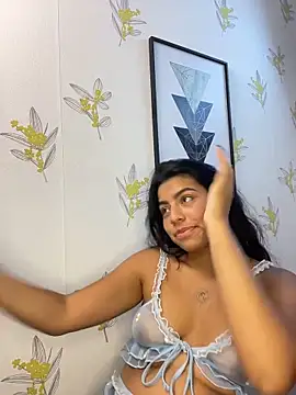 Laia_whiten Live XXX chat