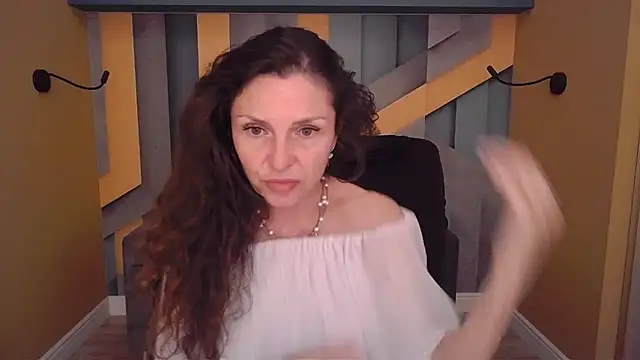 Chat XXX en directo de EllaLong