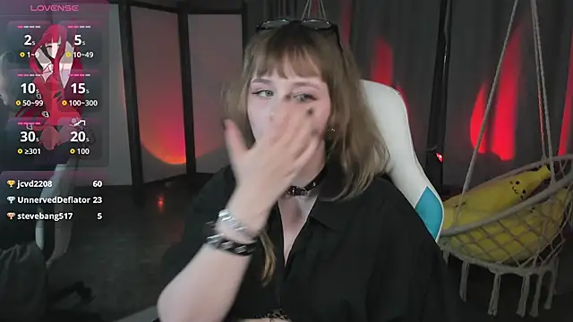 Онлайн чат XXX LeonaHicks
