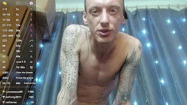 Chat XXX en directo de James2Inked