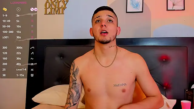 Boy_Mathew Webcamshow