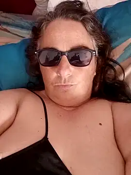 eroticjessitop's Webcam Show