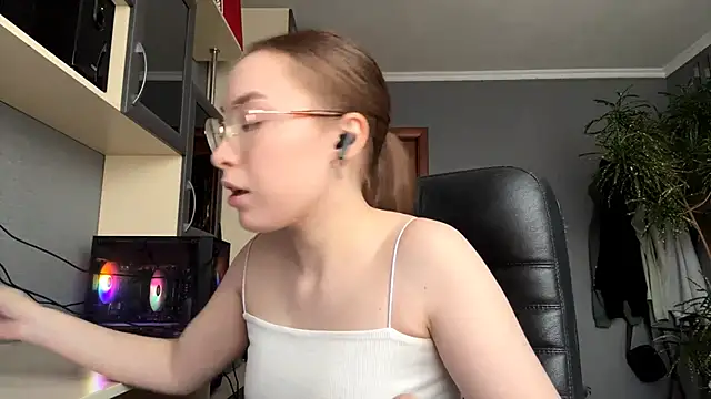 Milaissocute Live XXX-chat