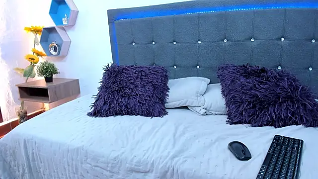 NatashaDiamond 现场XXX聊天