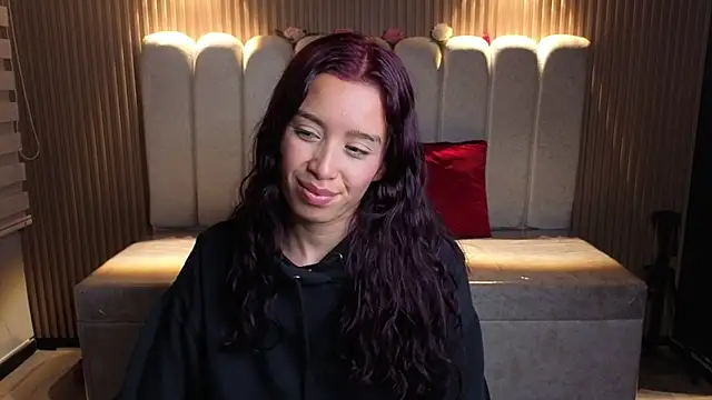 _Mia_Evans_1's Live XXX Chat