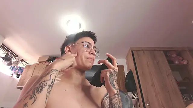 Živý XXX chat Cutie_Shy_