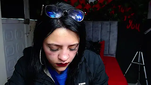 Violettasquirt – Live XXX-chat