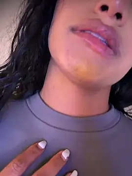 Czat XXX na żywo – AlinaArgii
