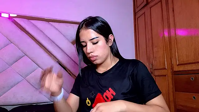 zoevg's Webcam Show