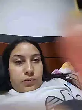 esmeralda_jadees' Live XXX Chat