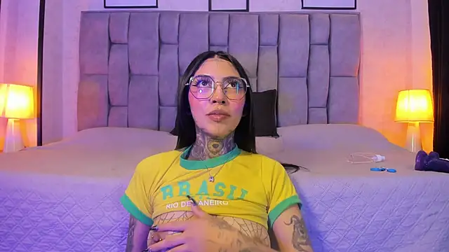 Ashley_Blum_ Chat XXX in diretta