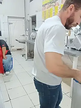 Živý XXX chat RobertoLuiz84
