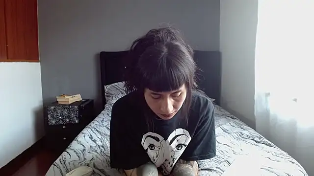 Czat XXX na żywo – Emilia_1995