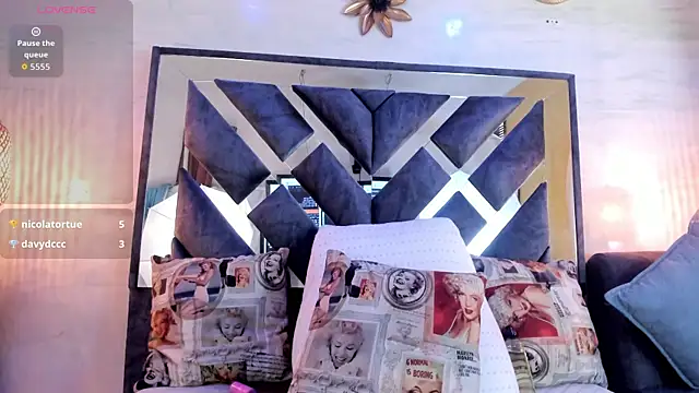 Živý XXX chat annie_vega17_