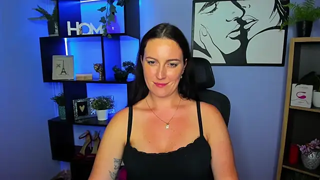 FUN_AMI Live XXX Chat