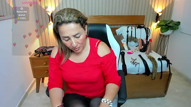 luciana_ballesteros_'s Live XXX Chat