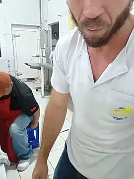 RobertoLuiz84's Live XXX Chat