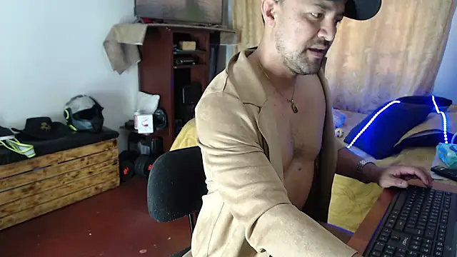 Živá chatovací místnost AlejoMoretti