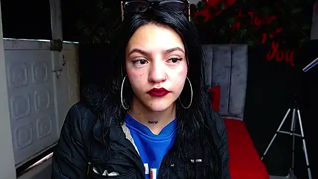 Violettasquirt Chat XXX in diretta