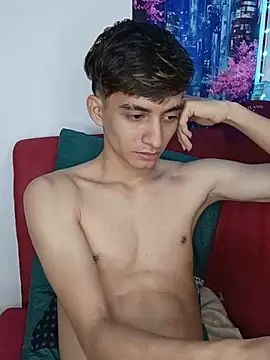 Chat XXX en directo de Andy_Kein