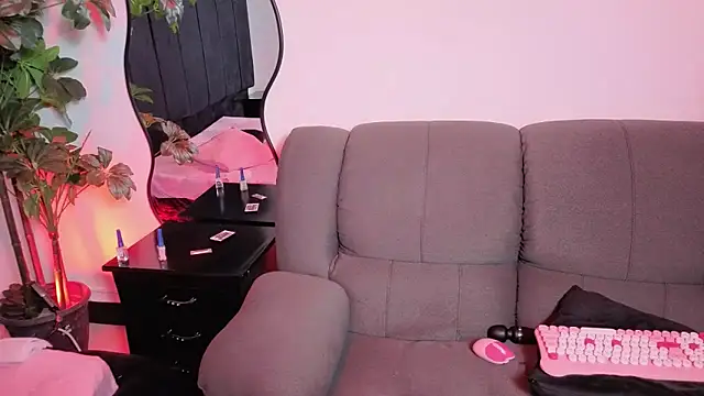 Czat XXX na żywo – fisting_anal_69