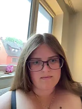 Онлайн чат XXX CurvyPaar2