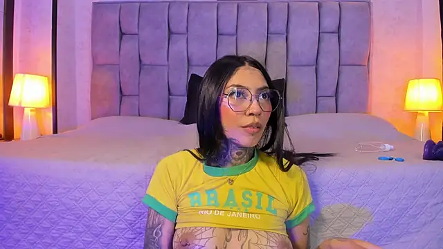 Ashley_Blum_'s Live XXX Chat