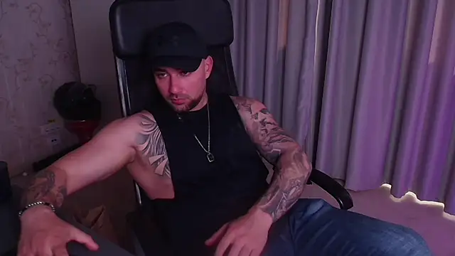 DuncanStone's Live XXX Chat