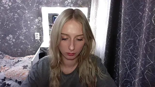 AliceTwinkle – webcam-show