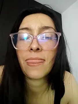 Chat +18 de Ma_Alcazar ao vivo