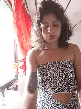 H_hiana Chat XXX in diretta
