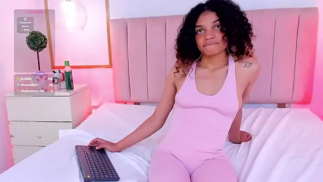 MichelLebronX 라이브 XXX 채팅