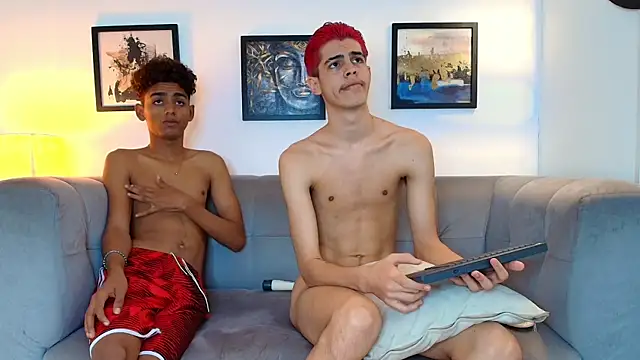 Czat XXX na żywo – TWINKS_FRIENDS
