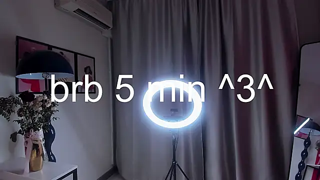 Chat XXX en directo de LunaVogue