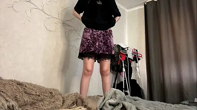 LouisePavlides Webcamshow
