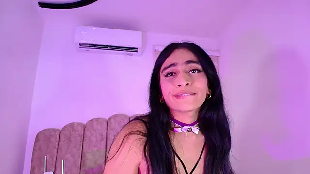 Pertunjukan Kamera Web Malaia_thompson_