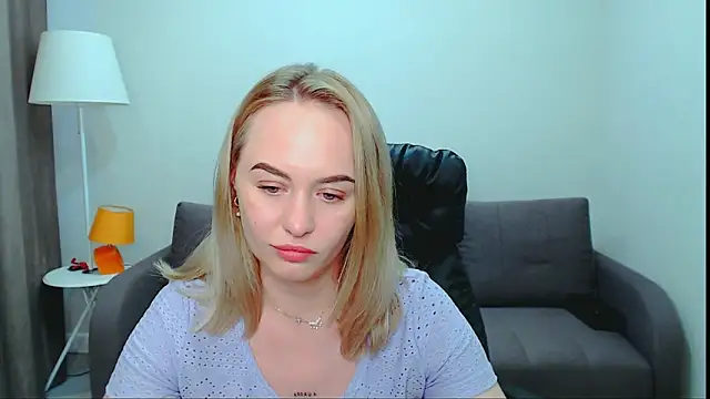 Chatroom XXX en direct de LiluMoon__